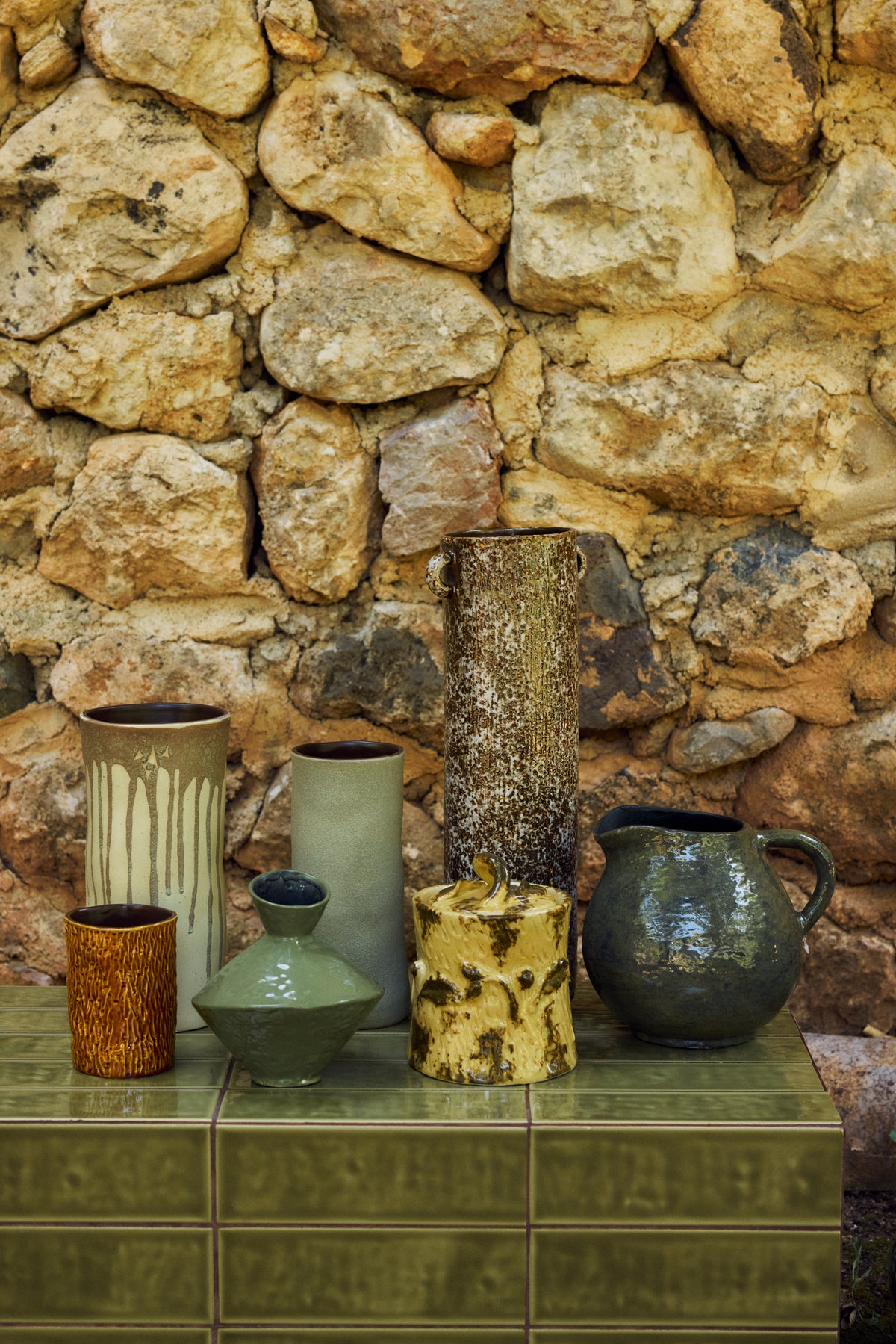 HKLIVING collection campaign styling featuring the Robust Jug in Seaweed