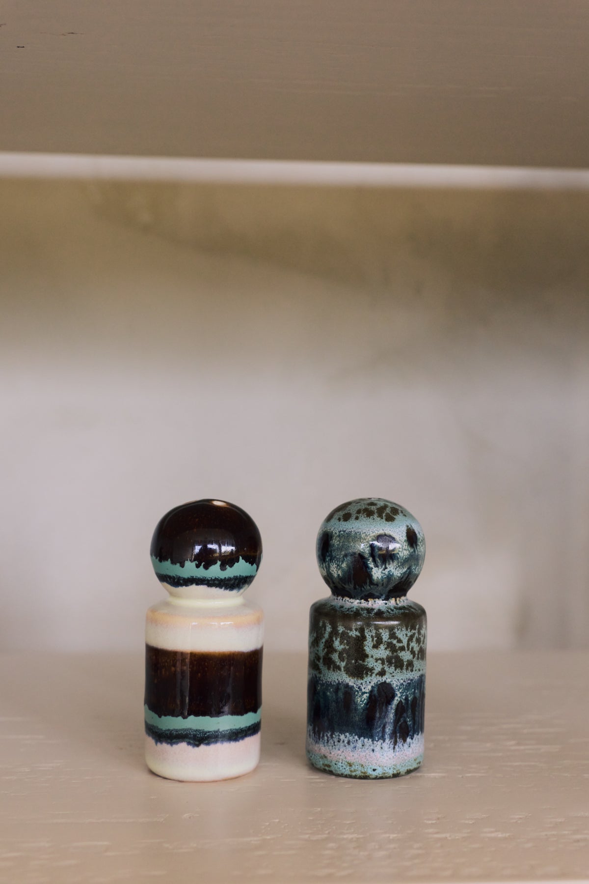 70s Ceramics Salt & Pepper Jar Set in Swirl by HKLIVING, campaign shot