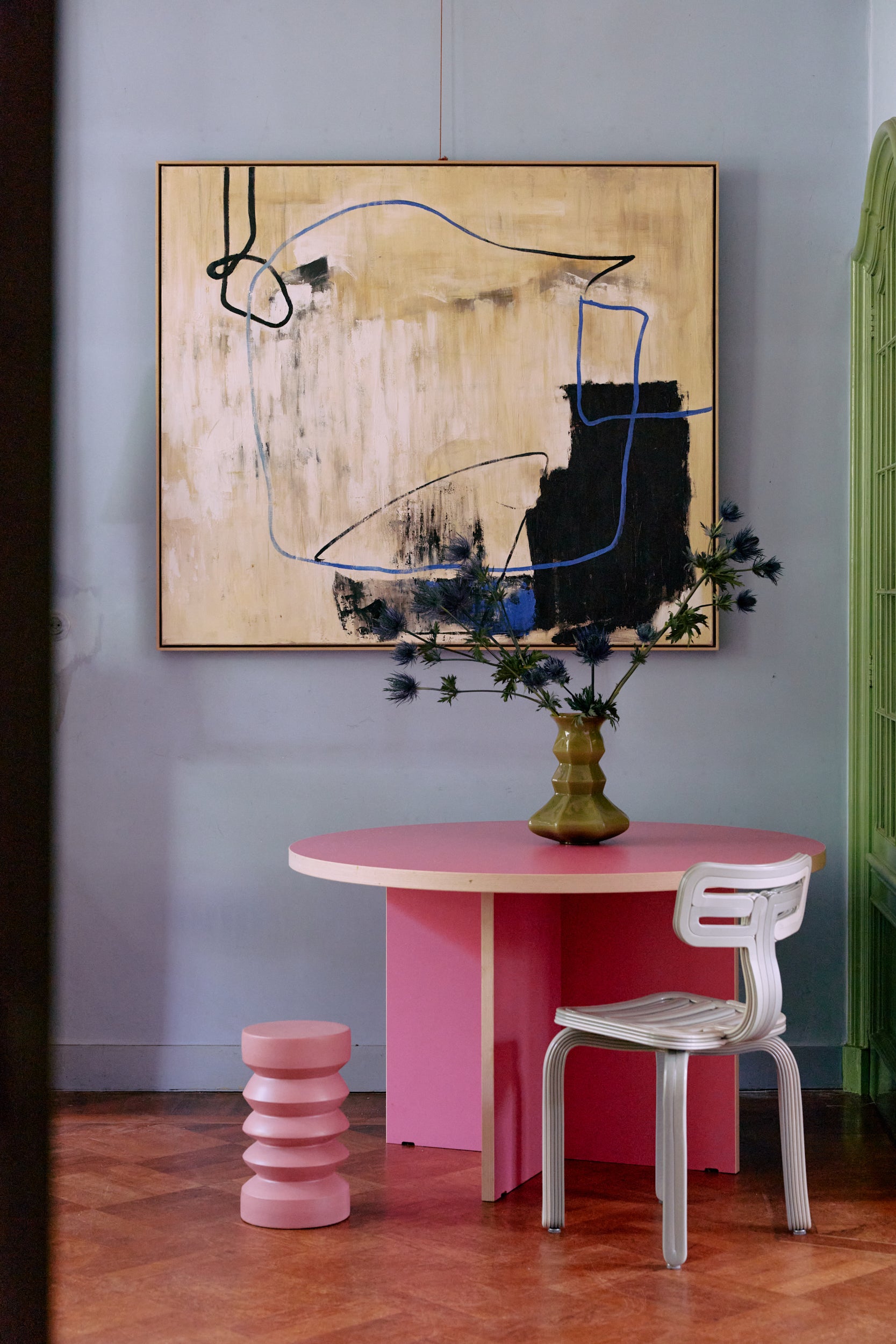 large round HKLIVING dining table 130cm creating a warm sociable dining space for family meals
