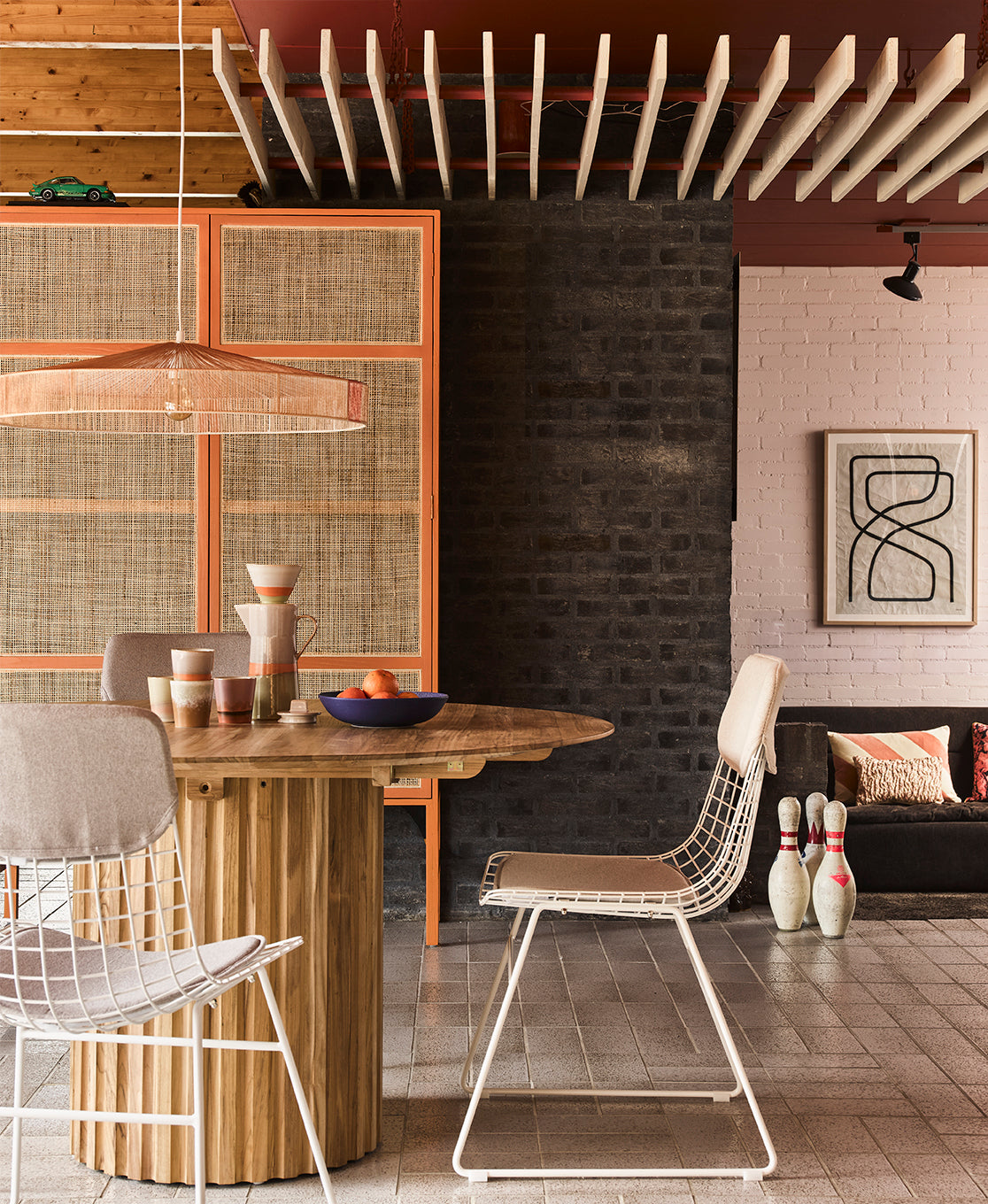 White Metal Wire Chair by HKLIVING