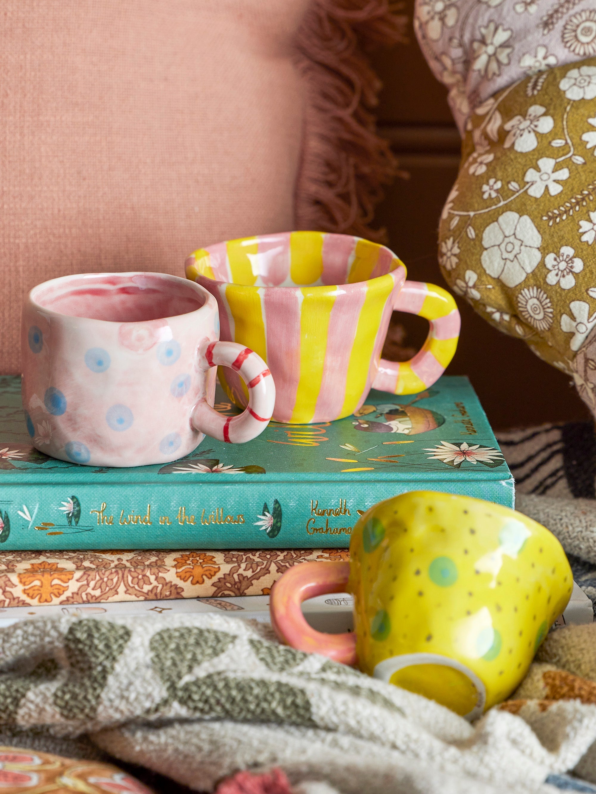 Nini Cup – Pink & Yellow Striped Stoneware Espresso Mug, 110ml