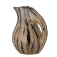 Coy Jug brown stoneware vase with organic silhouette, 1400ml
