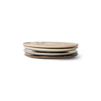 the 4 saucers stacked together