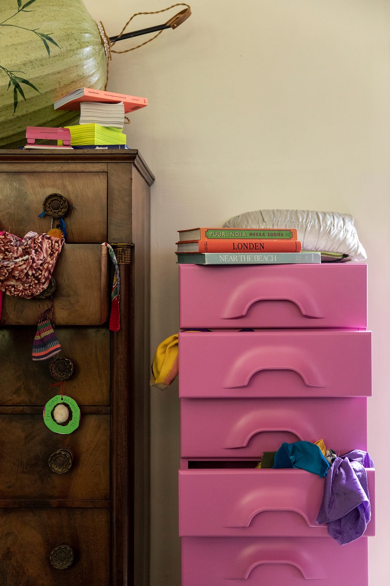 HKLIVING Chest of 8 Drawers in Urban Pink
