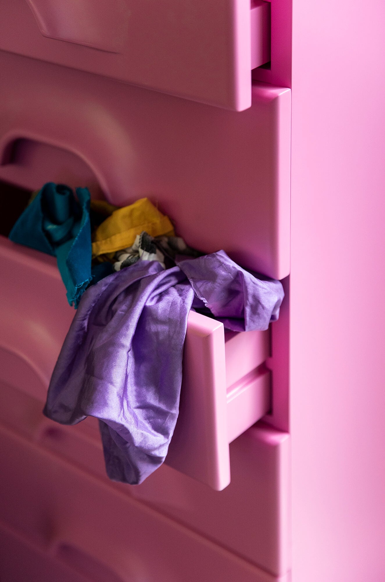 HKLIVING Chest of 8 Drawers in Urban Pink