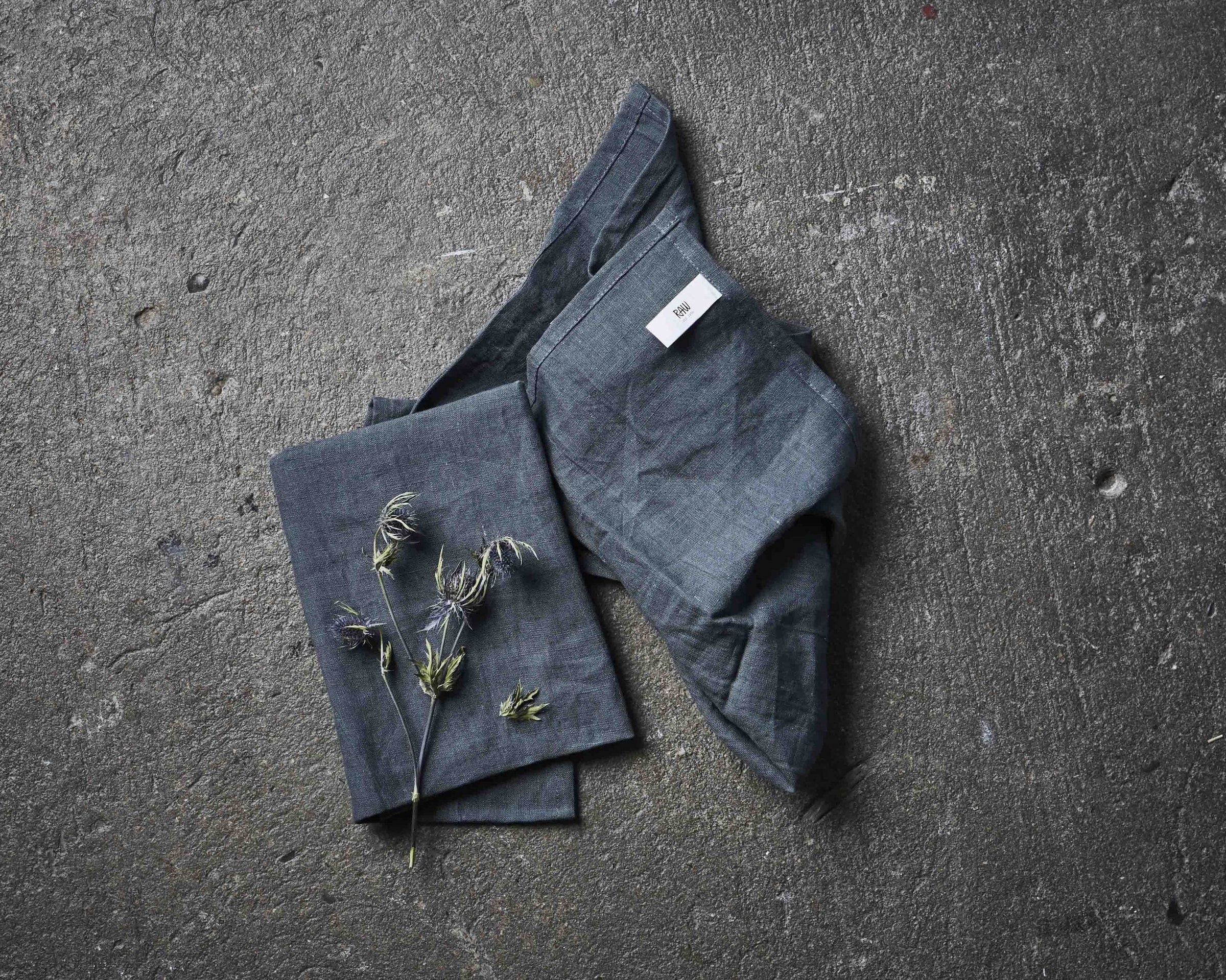 100% Linen Napkin Dark Grey Set of 4