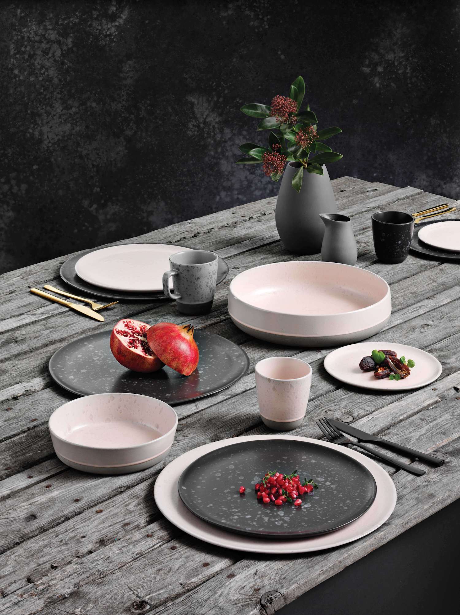 Nordic Nude Dinner Plate