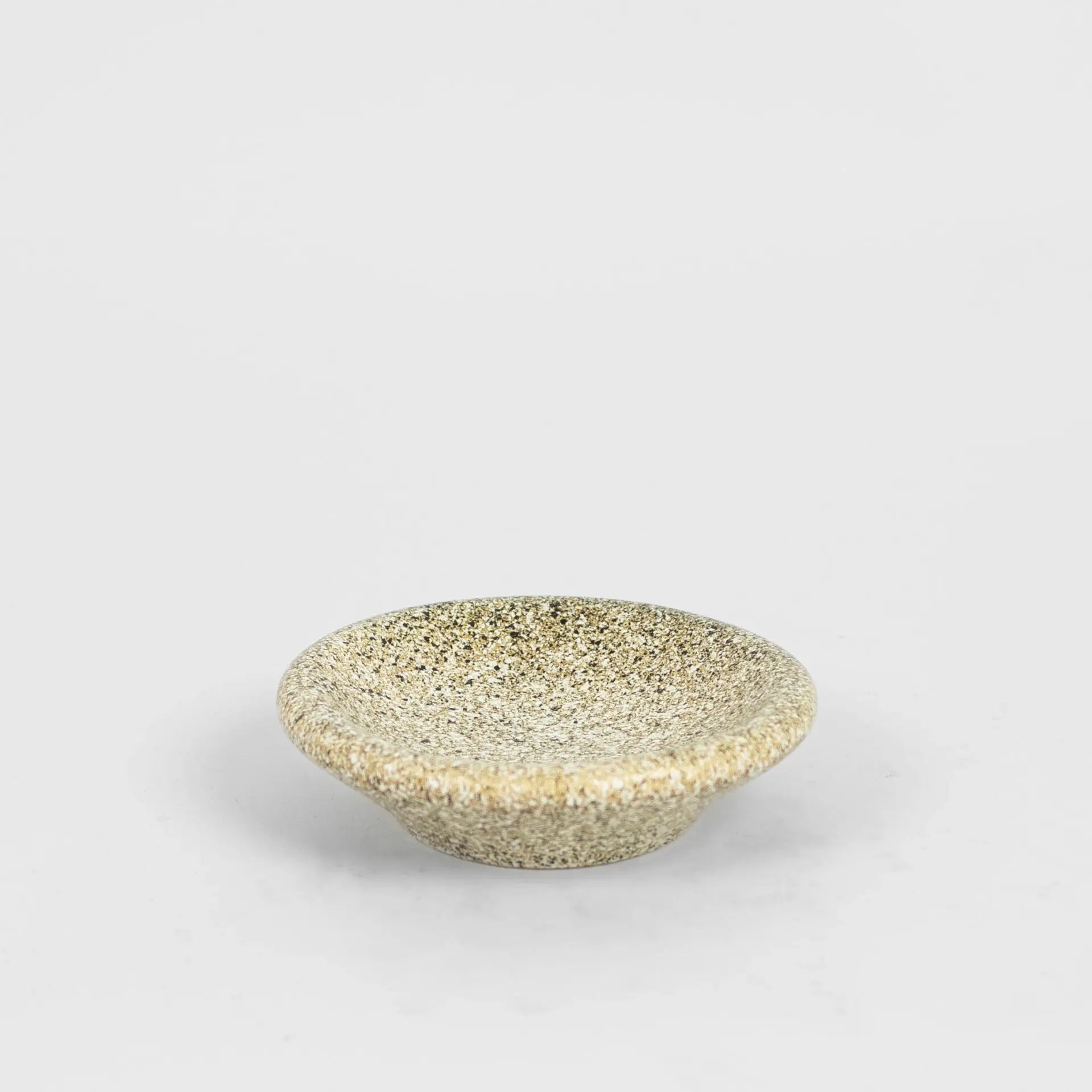 Boel Bowls Collection - Unique Decorative Stoneware Bowls & Plates in Multiple Sizes and Textures