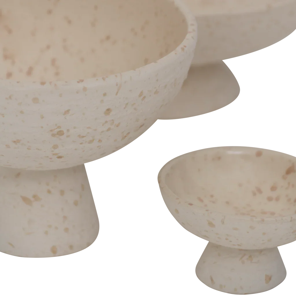 Close-up of the speckled, textured finish on the Flad footed bowl