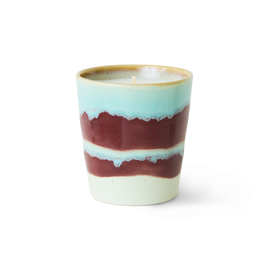 HKLIVING 70s Ceramics Christmas Candle – Frosted Leaves in mint and burgundy mug