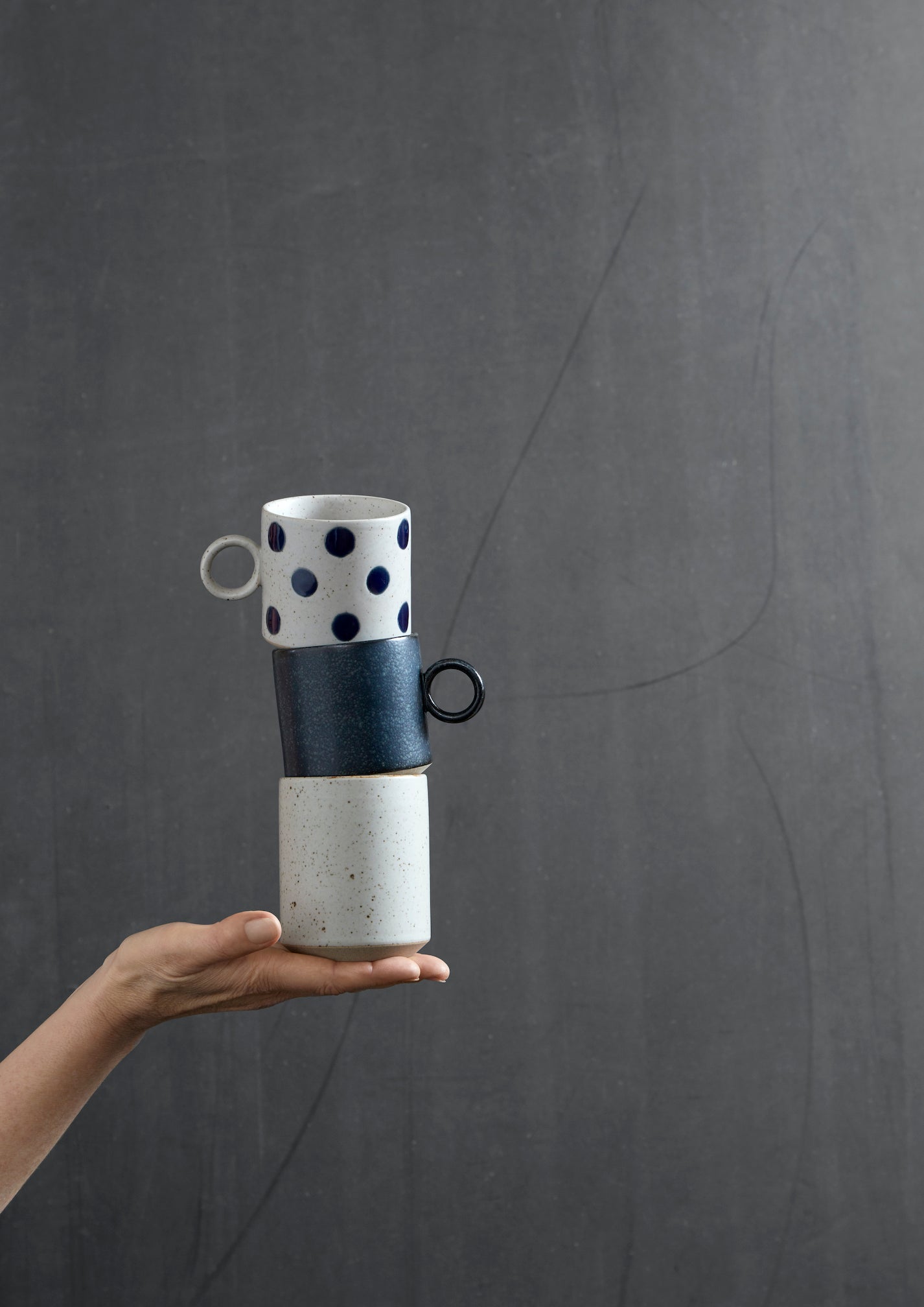 Grainy Mug w Handle Dark Blue
