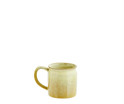 lime green stoneware mug with unique artisan glaze, 8x8cm
